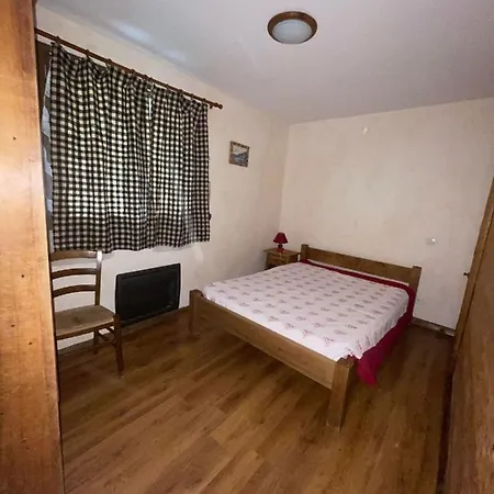 Holiday home Deux Appartements: Village Center *